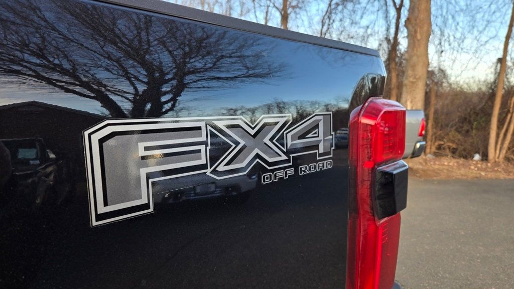 2024 Ford Super Duty F-250 SRW Lariat Ultimate Sport FX4 - 22961428 - 10