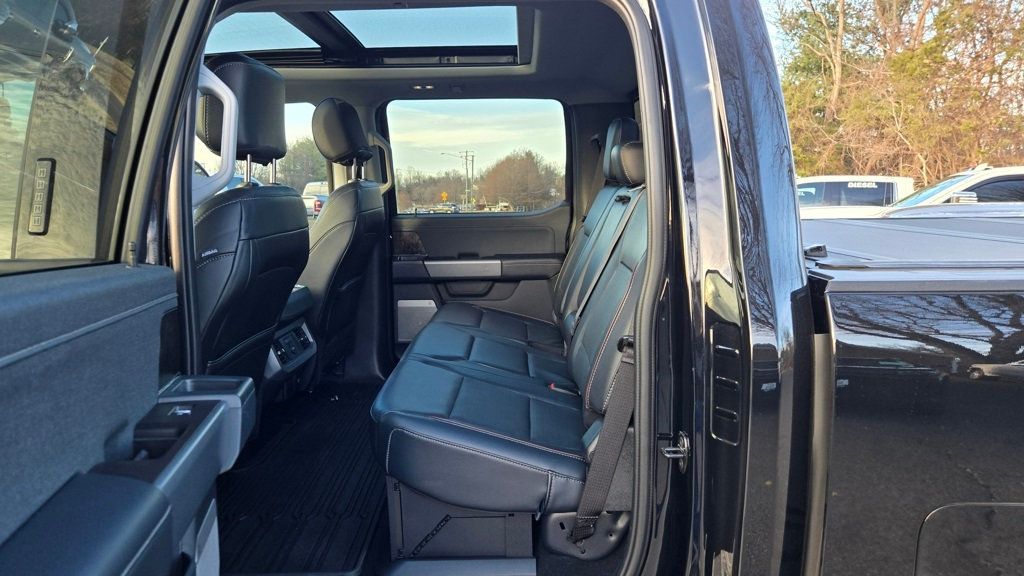 2024 Ford Super Duty F-250 SRW Lariat Ultimate Sport FX4 - 22961428 - 29