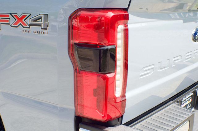 2024 Ford Super Duty F-250 SRW LocalTrade/Lariat/6.7LPowerStrokeDiesel/Heated&CooledSeats/NAV - 23004627 - 17
