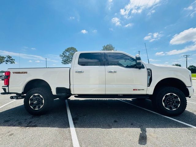 2024 Ford Super Duty F-250 SRW Platinum - 23019976 - 34