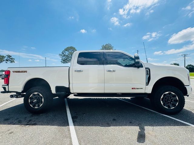 2024 Ford Super Duty F-250 SRW Platinum - 23073661 - 34