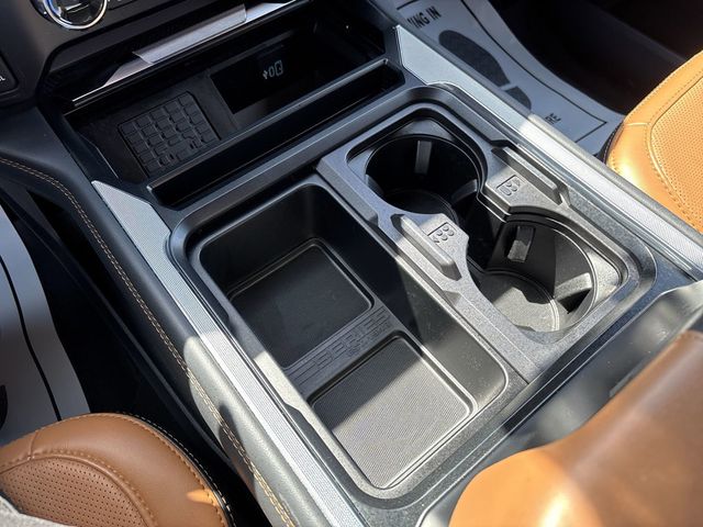 2024 Ford Super Duty F-250 SRW Platinum - 22807508 - 26