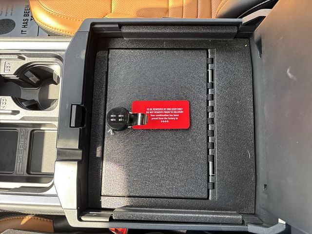 2024 Ford Super Duty F-250 SRW Platinum - 22807508 - 27