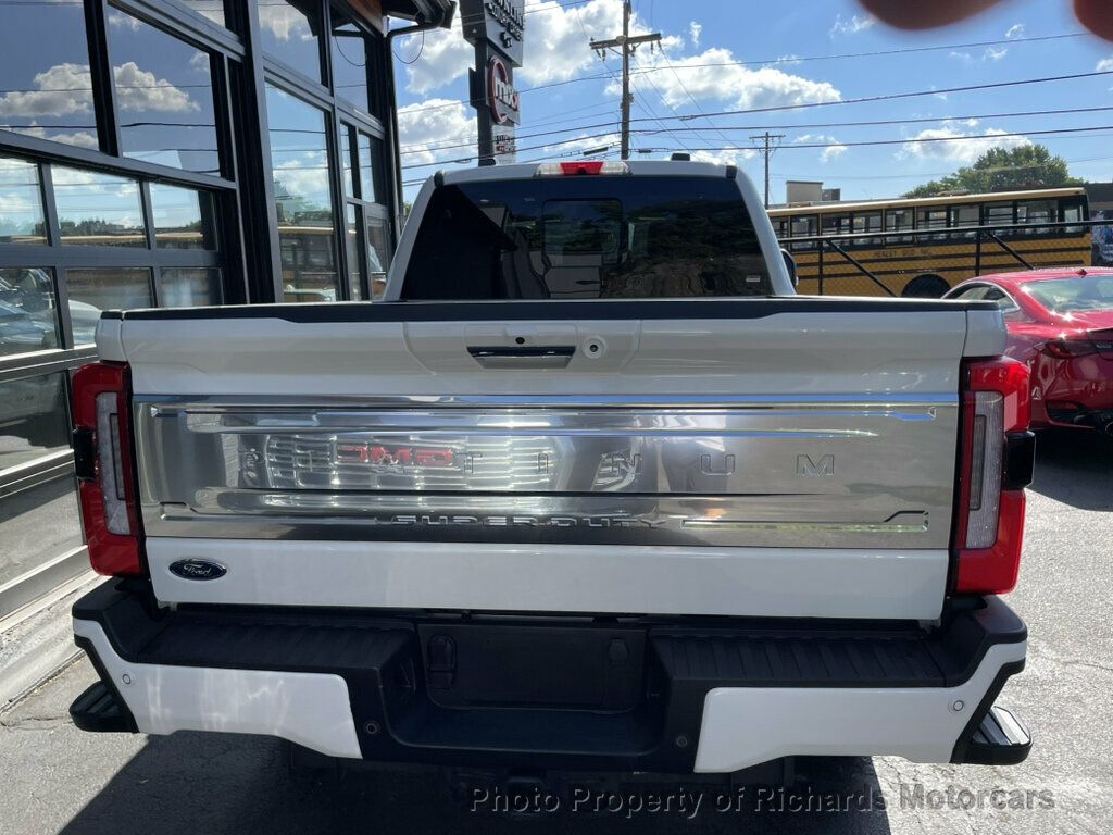 2024 Ford Super Duty F-250 SRW Platinum 4WD Crew Cab 6.75' Box - 23082964 - 4