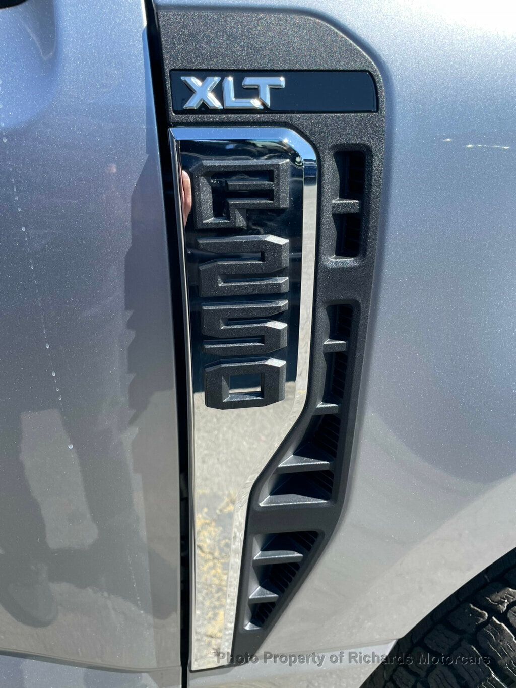 2024 Ford Super Duty F-250 SRW XLT 4WD Crew Cab 6.75' Box - 23009719 - 9