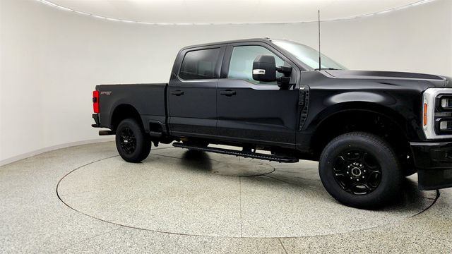 2024 Ford Super Duty F-250 SRW XLT 4WD Crew Cab 6.75' Box w/ Premium Package - 23043292 - 2