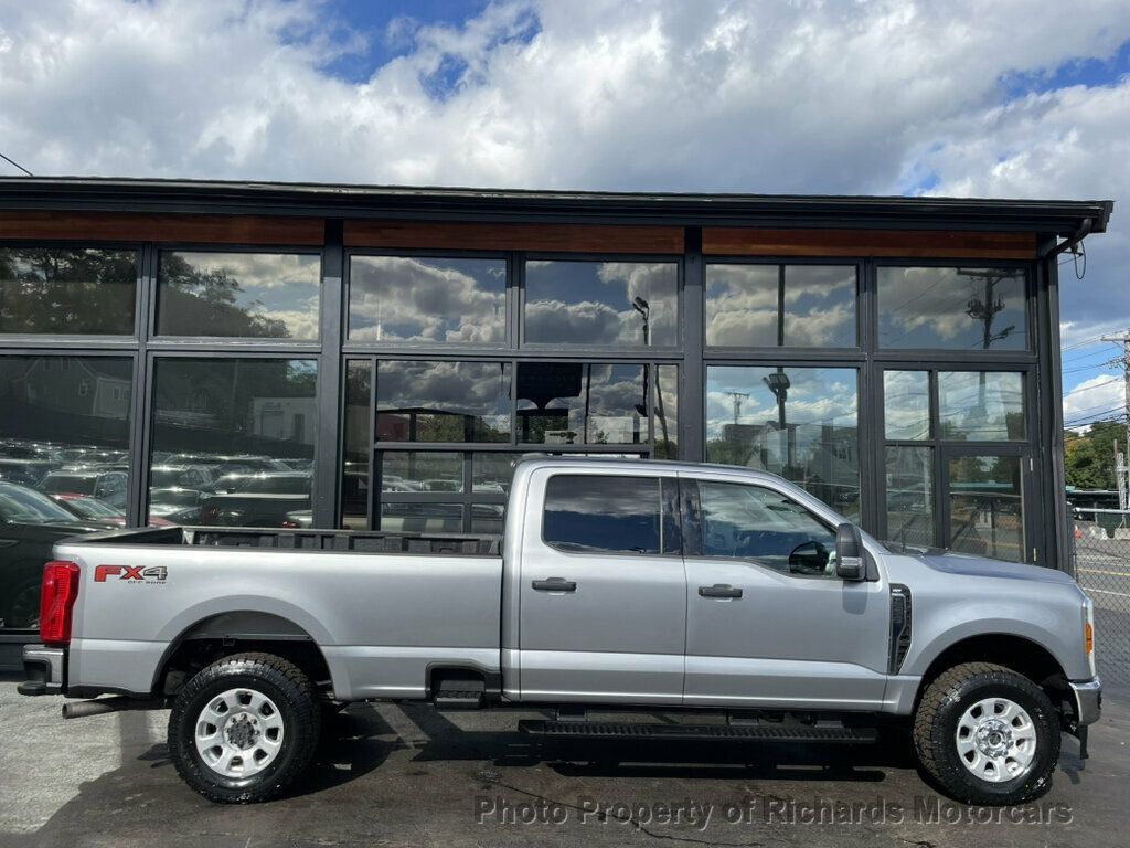 2024 Ford Super Duty F-250 SRW XLT 4WD Crew Cab 8' Box - 23068785 - 0