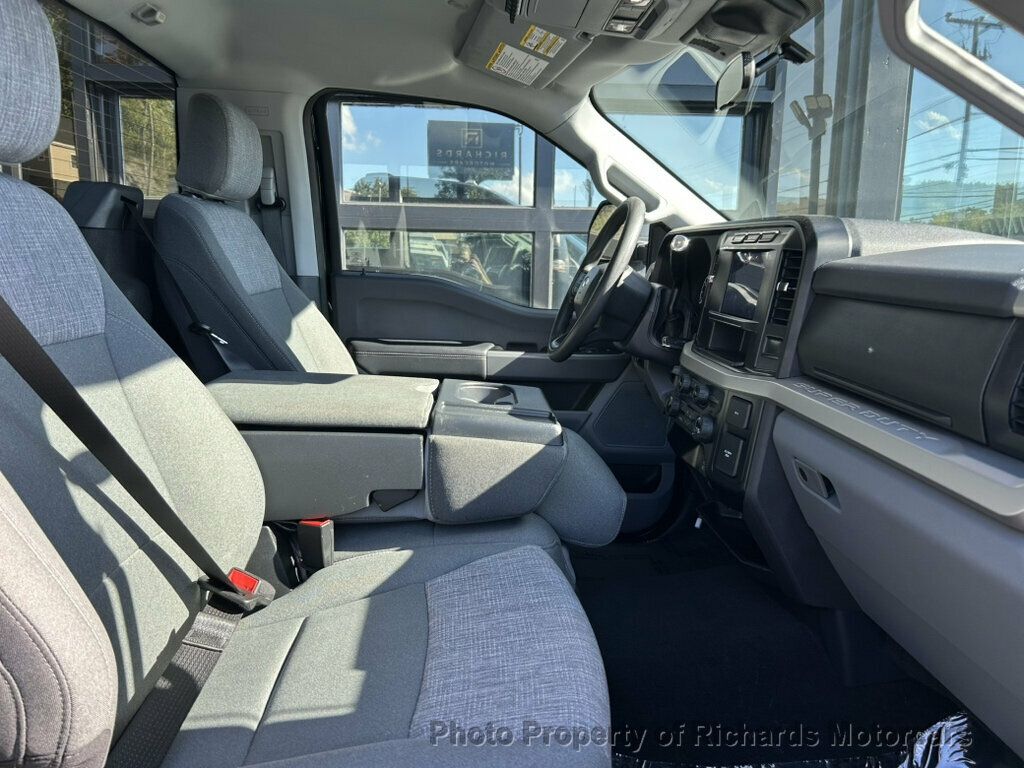 2024 Ford Super Duty F-250 SRW XLT 4WD Reg Cab 8' Box - 23086131 - 16