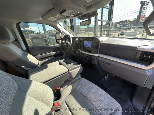 2024 Ford Super Duty F-250 SRW XLT 4WD Reg Cab 8' Box - 23086131 - 17