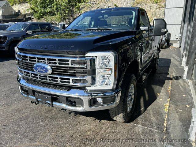2024 Ford Super Duty F-250 SRW XLT 4WD Reg Cab 8' Box - 23086131 - 4