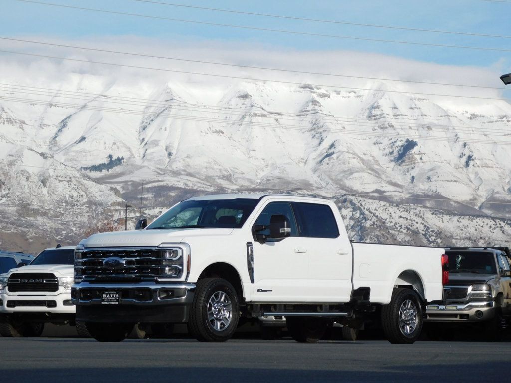 2024 Ford SUPER DUTY F-350 LARIAT - 22732427 - 1