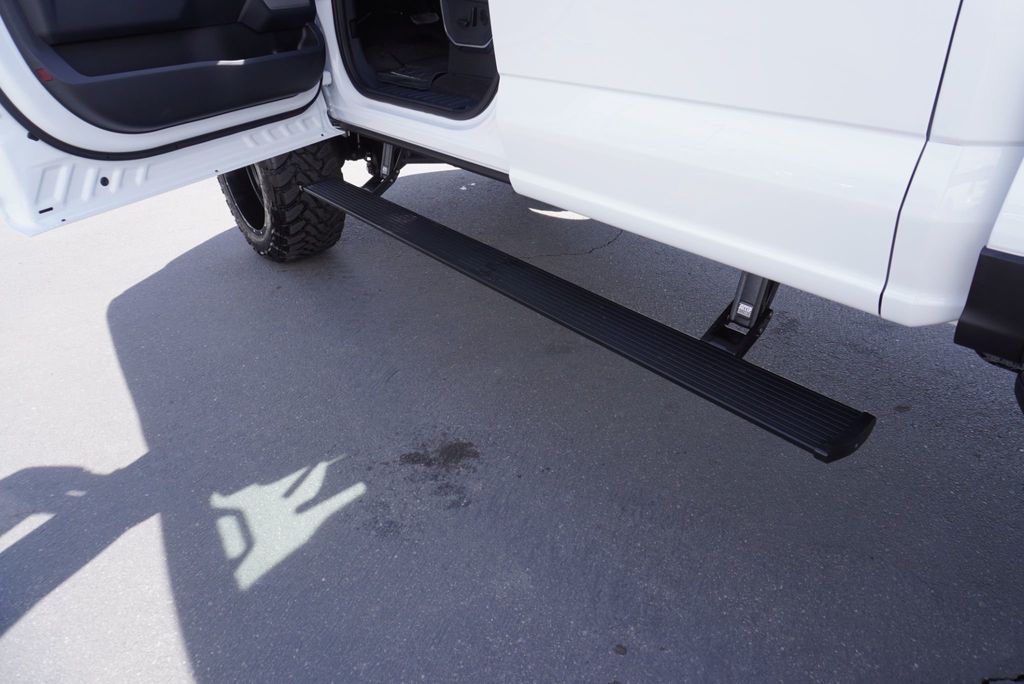 2024 Ford SUPER DUTY F-350 LARIAT - 23005851 - 23