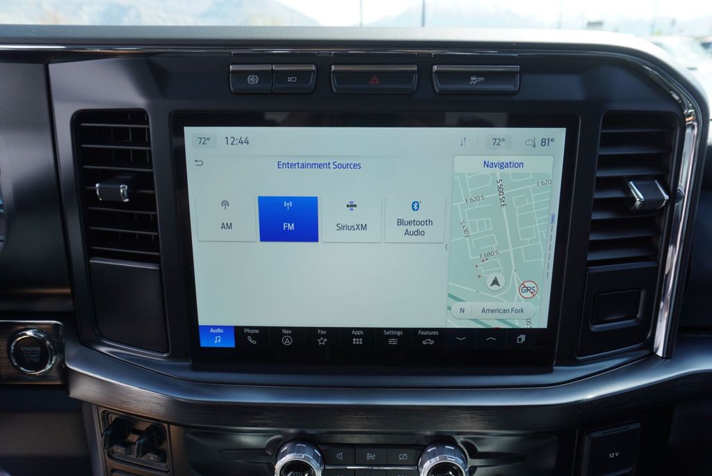 2024 Ford SUPER DUTY F-350 LARIAT - 23005851 - 37