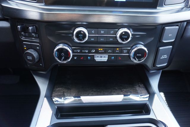 2024 Ford SUPER DUTY F-350 LARIAT - 23005851 - 45