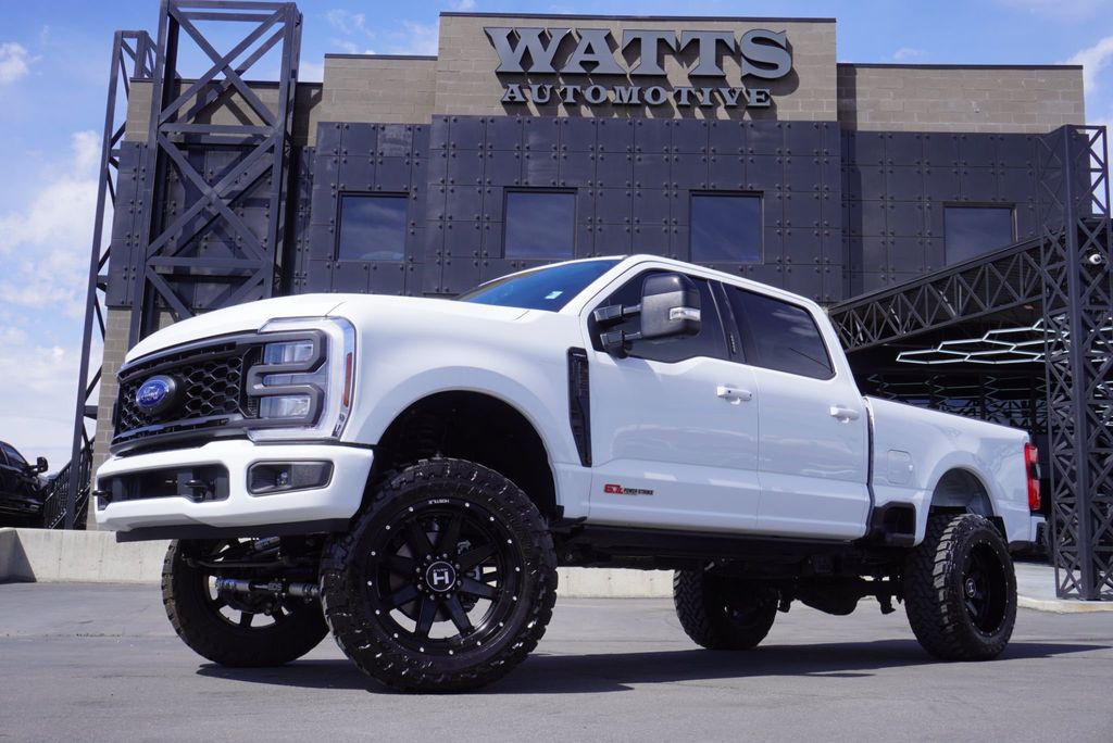 2024 Ford SUPER DUTY F-350 LARIAT - 23005851 - 4