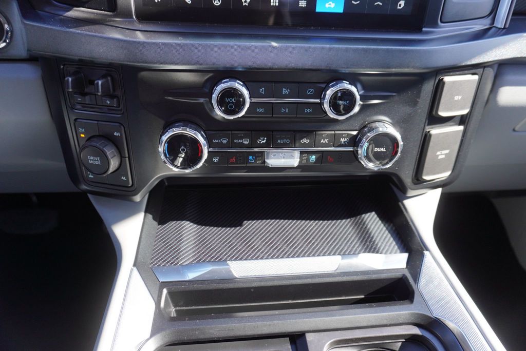 2024 Ford SUPER DUTY F-350 LIMITED - 22935837 - 48