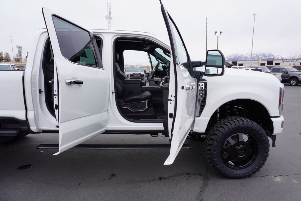 2024 Ford SUPER DUTY F-350 PLATINUM  - 22778829 - 30