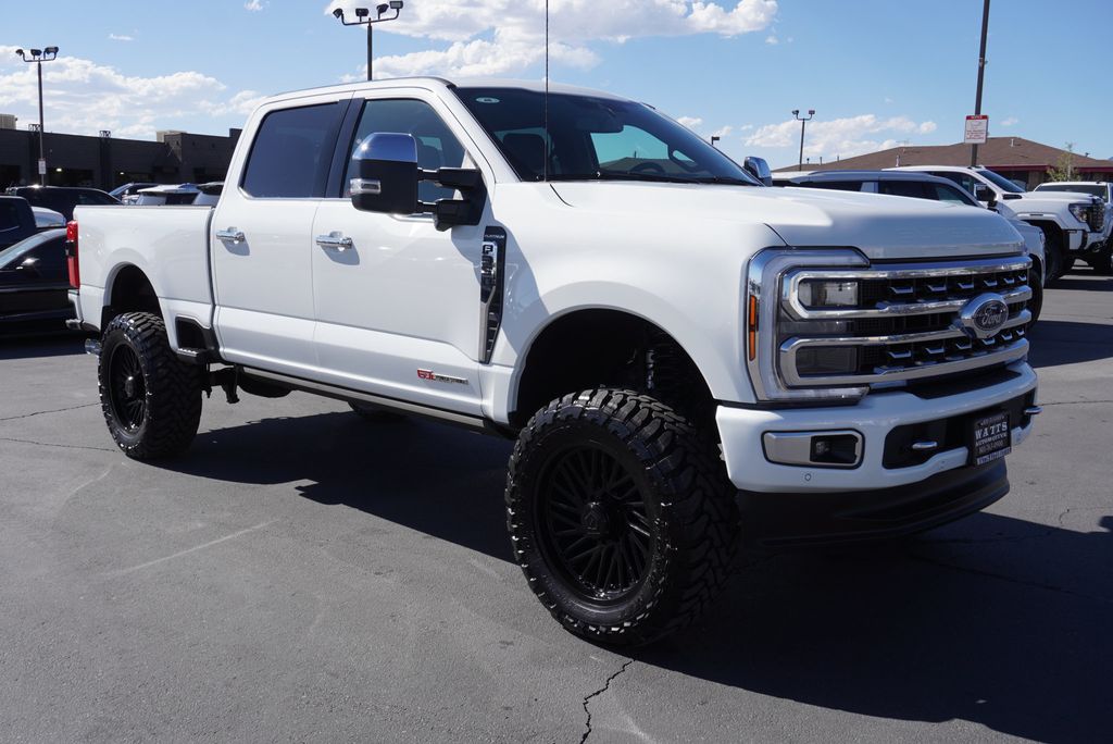 2024 Ford F-350 Platinum photo 13