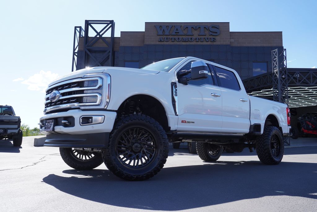 2024 Ford F-350 Platinum photo 3