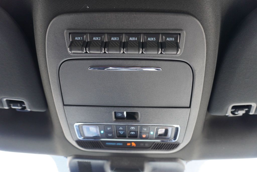 2024 Ford F-350 Platinum photo 47