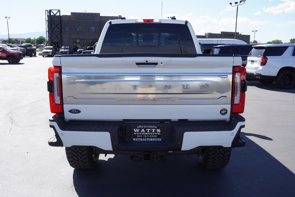2024 Ford F-350 Platinum photo 8
