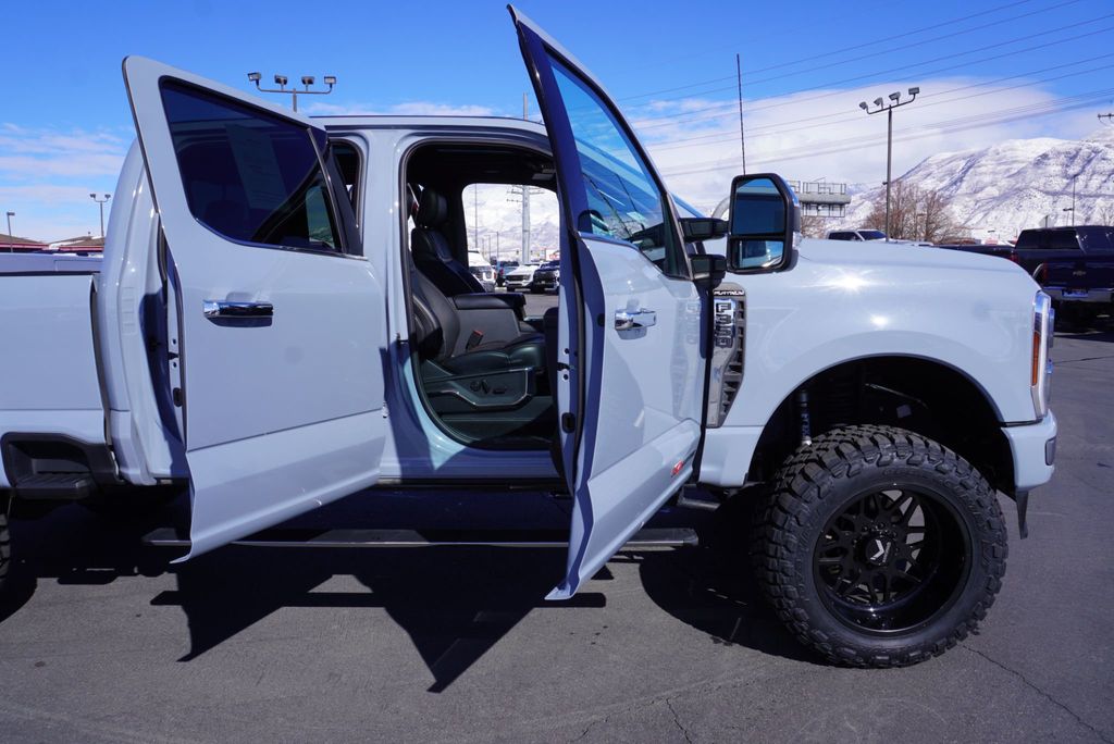 2024 Ford SUPER DUTY F-350 PLATINUM - 22987816 - 30