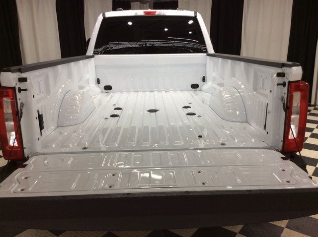 2024 Ford Super Duty F-350 DRW XL 4WD Crew Cab 8' Box - 22965705 - 26