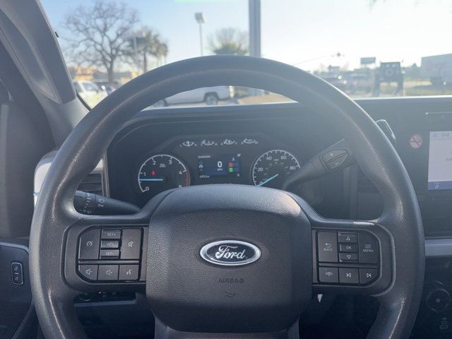 2024 Ford Super Duty F-350 DRW XLT 4WD Crew Cab 8' Box - 22980851 - 11
