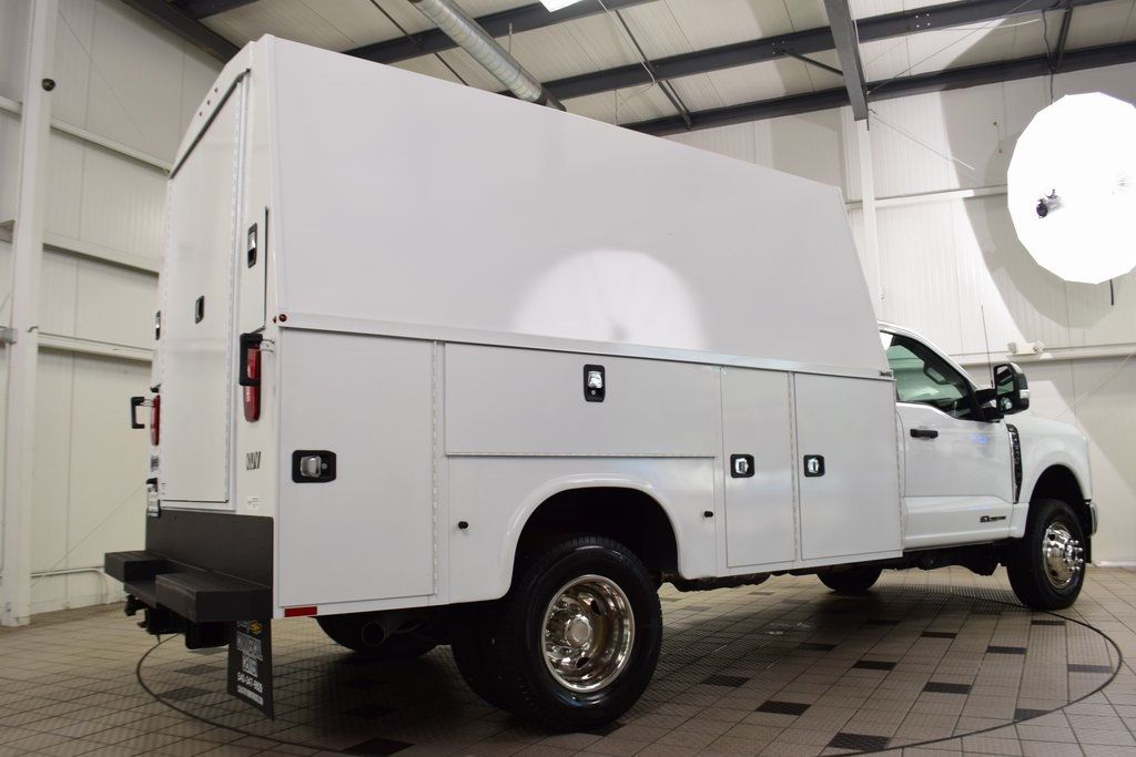2024 Ford F-350 XL photo 4