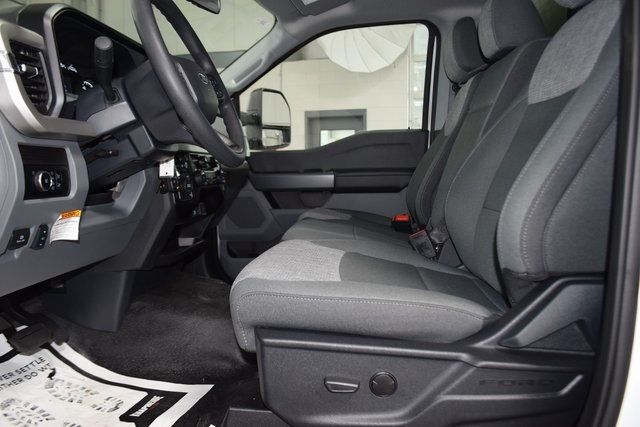 2024 Ford F-350 XL photo 39