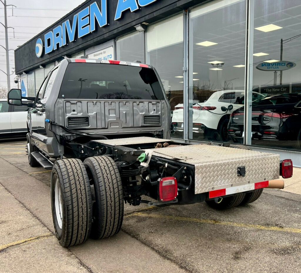 2024 Ford Super Duty F-350 DRW Cab-Chassis SUPER DUTY - 22989970 - 32