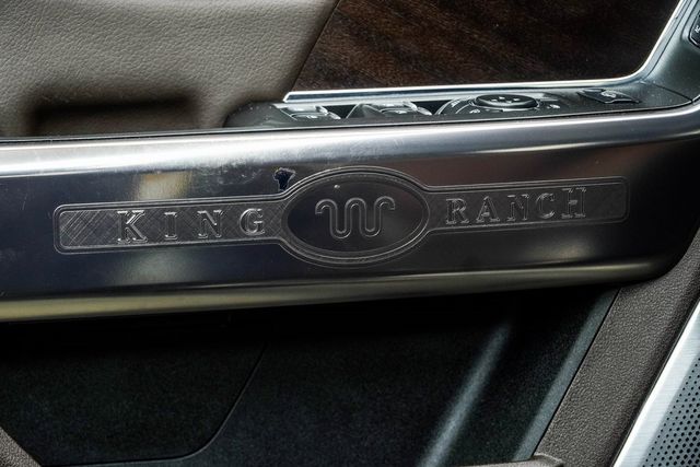 2024 Ford Super Duty F-350 SRW King Ranch - 22952746 - 38