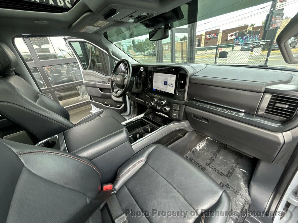 2024 Ford Super Duty F-350 SRW LARIAT 4WD Crew Cab 6.75' Box - 23072046 - 24