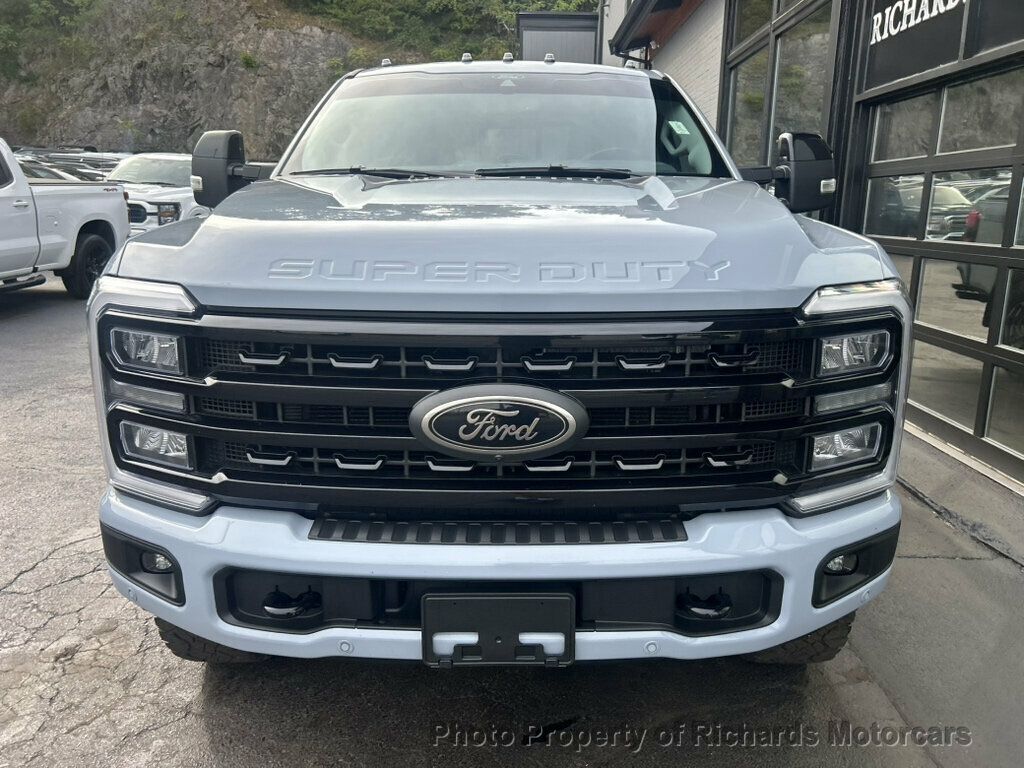2024 Ford Super Duty F-350 SRW LARIAT 4WD Crew Cab 6.75' Box - 23072046 - 5