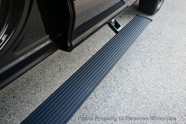 2024 Ford Super Duty F-350 SRW LARIAT 4WD Crew Cab 6.75' Box - 22934271 - 31