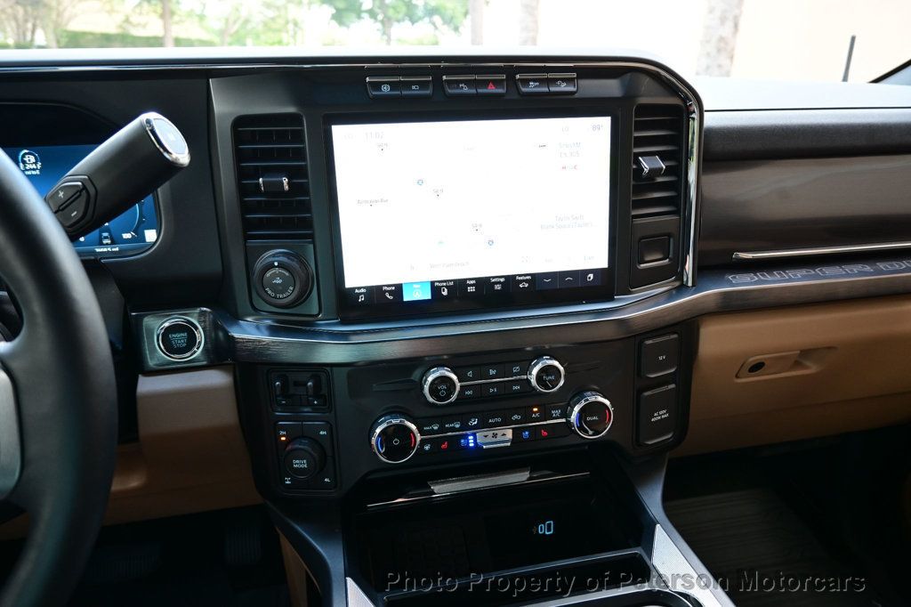 2024 Ford Super Duty F-350 SRW LARIAT 4WD Crew Cab 6.75' Box - 22934271 - 38