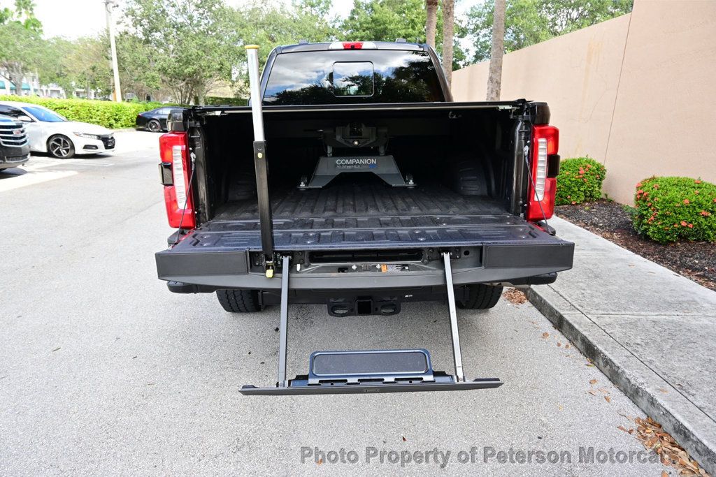 2024 Ford Super Duty F-350 SRW LARIAT 4WD Crew Cab 6.75' Box - 22934271 - 57