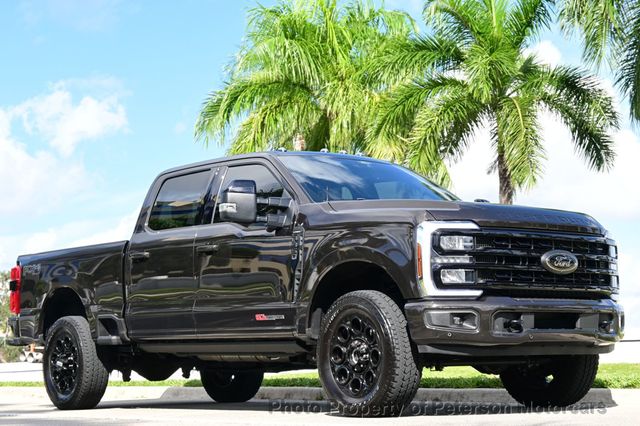 2024 Ford Super Duty F-350 SRW LARIAT 4WD Crew Cab 6.75' Box - 22934271 - 8