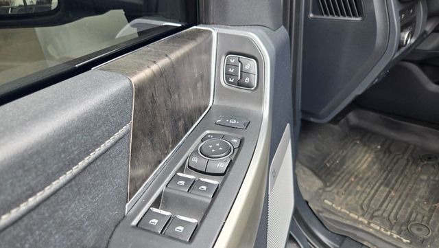 2024 Ford Super Duty F-350 SRW Lariat Ultimate Sport FX4 Lifted - 22997523 - 14