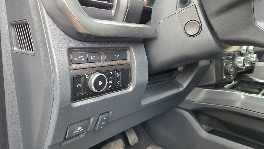 2024 Ford Super Duty F-350 SRW Lariat Ultimate Sport FX4 Lifted - 22997523 - 16