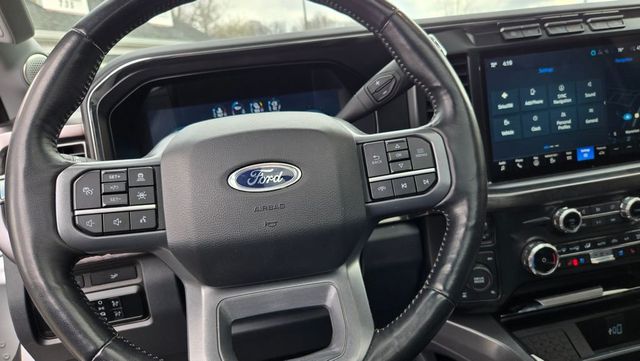 2024 Ford Super Duty F-350 SRW Lariat Ultimate Sport FX4 Lifted - 22997523 - 17