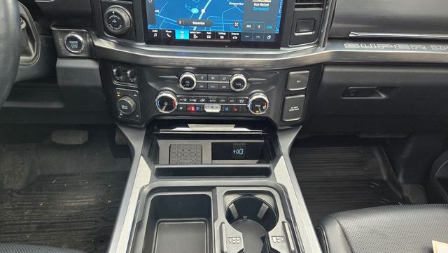 2024 Ford Super Duty F-350 SRW Lariat Ultimate Sport FX4 Lifted - 22997523 - 23