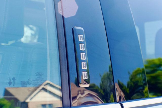 2024 Ford Super Duty F-350 SRW Local Trade/Limited/Heated&Cooled Massaging Seats/Pano Roof/NAV - 23012906 - 11