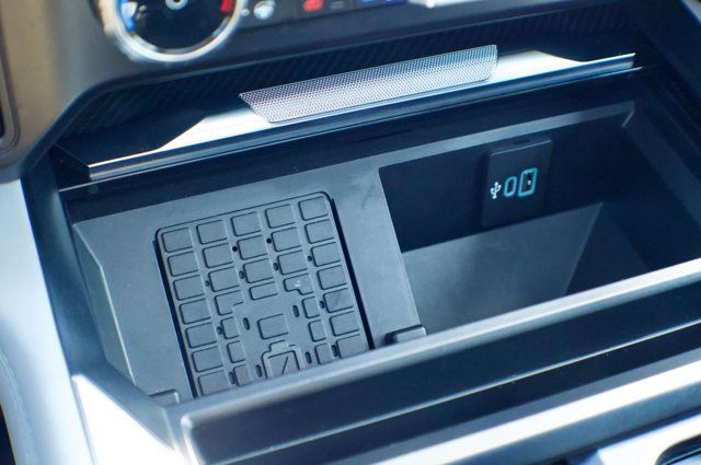 2024 Ford Super Duty F-350 SRW Local Trade/Limited/Heated&Cooled Massaging Seats/Pano Roof/NAV - 23012906 - 38