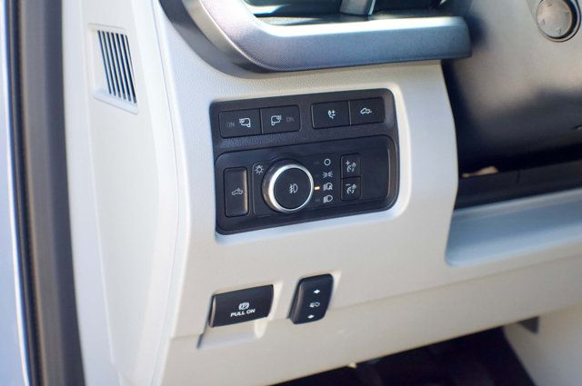 2024 Ford Super Duty F-350 SRW Local Trade/Limited/Heated&Cooled Massaging Seats/Pano Roof/NAV - 23012906 - 40
