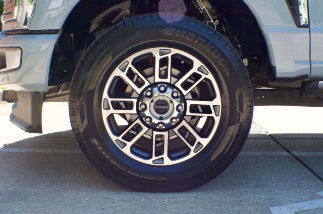 2024 Ford Super Duty F-350 SRW Local Trade/Limited/Heated&Cooled Massaging Seats/Pano Roof/NAV - 23012906 - 70