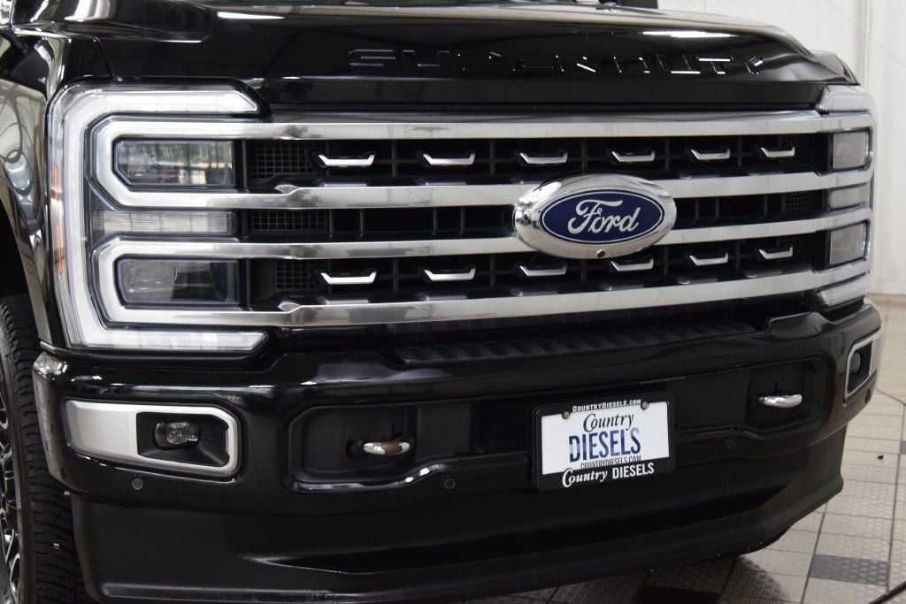 2024 Ford Super Duty F-350 SRW Platinum FX4 - 23081669 - 10