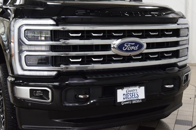 2024 Ford Super Duty F-350 SRW Platinum FX4 - 23081669 - 10