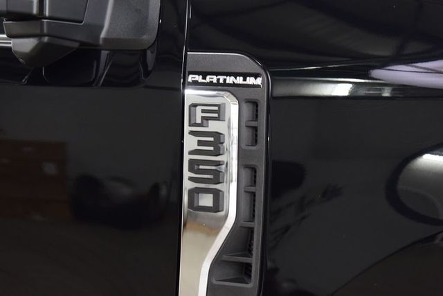 2024 Ford Super Duty F-350 SRW Platinum FX4 - 23081669 - 12