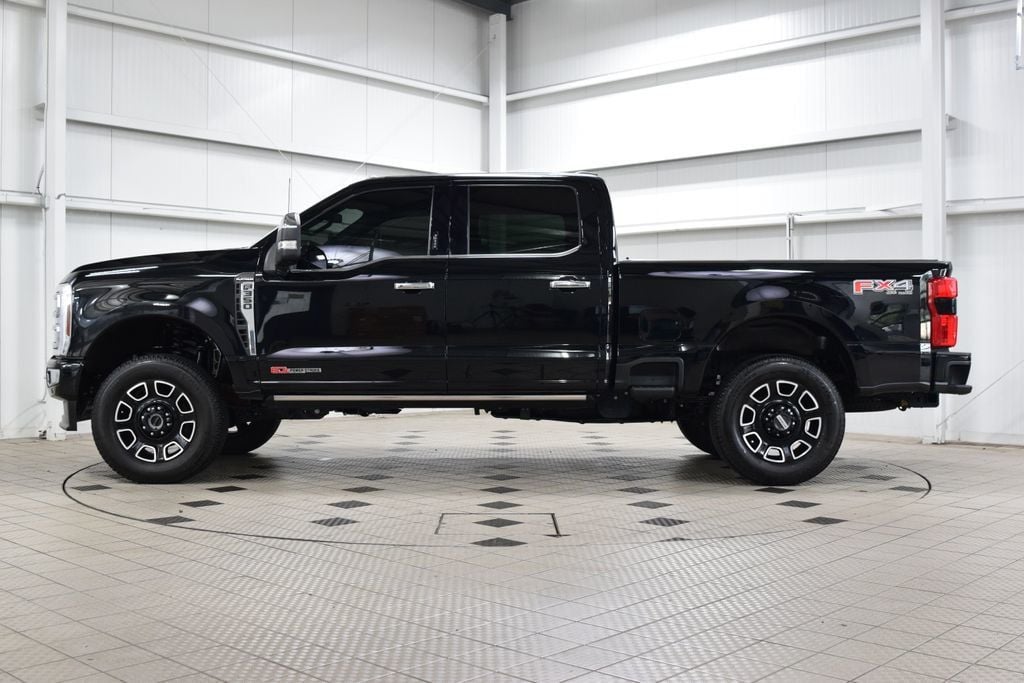 2024 Ford Super Duty F-350 SRW Platinum FX4 - 23081669 - 3